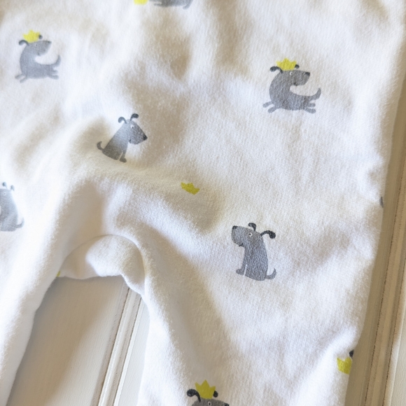 Jacadi White and Gray Dog Print Footies One Piece - Picture 2 of 9